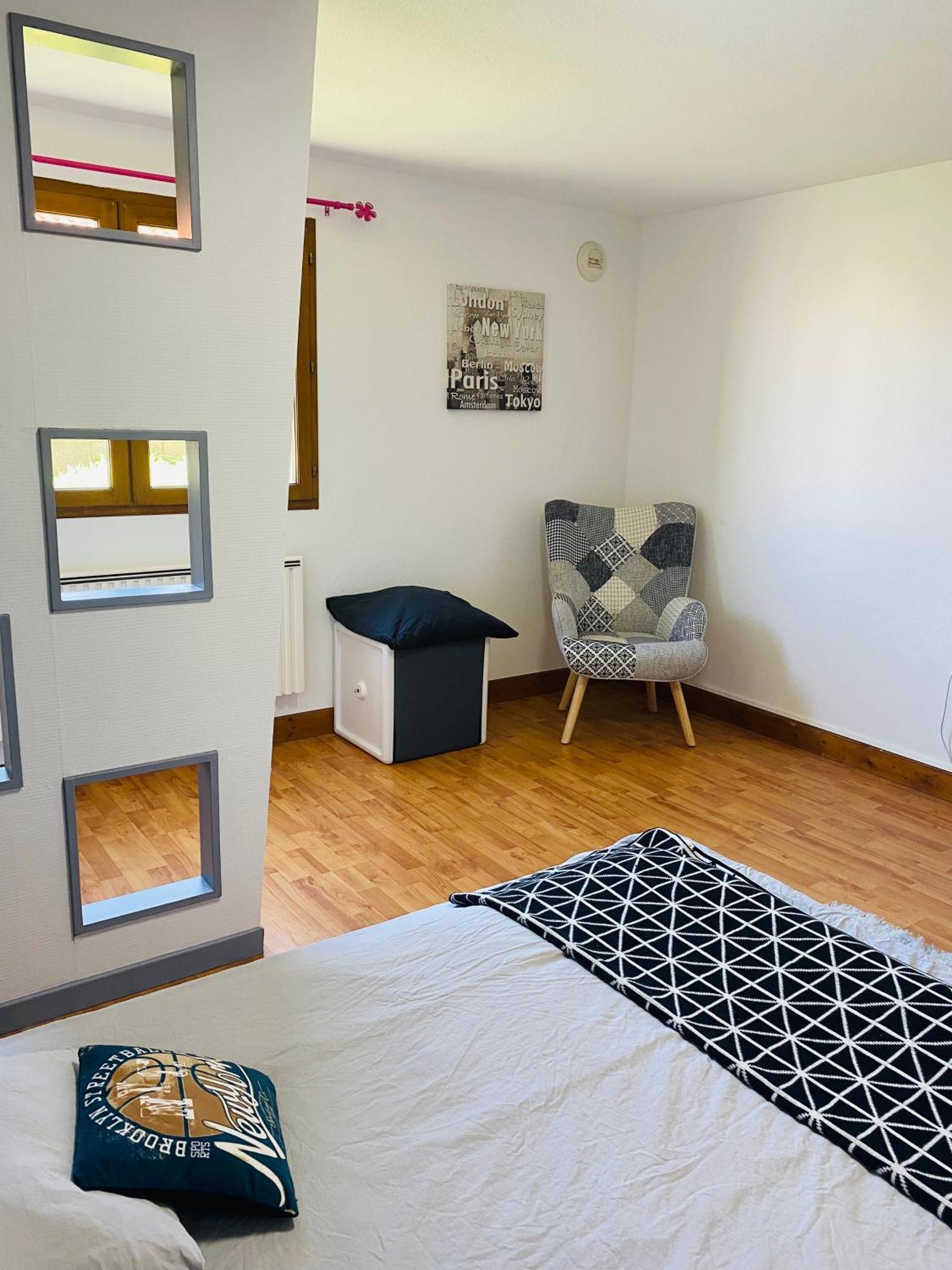 Spacieux Appartement 110M2 Avec Terrasse Privative Beauregard-Vendon Buitenkant foto